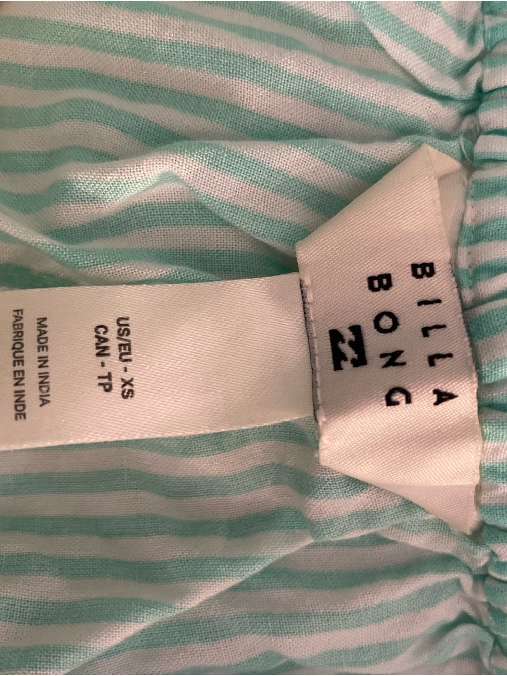 Billabong Boxer/Beach Shorts - Picture 4 of 5
